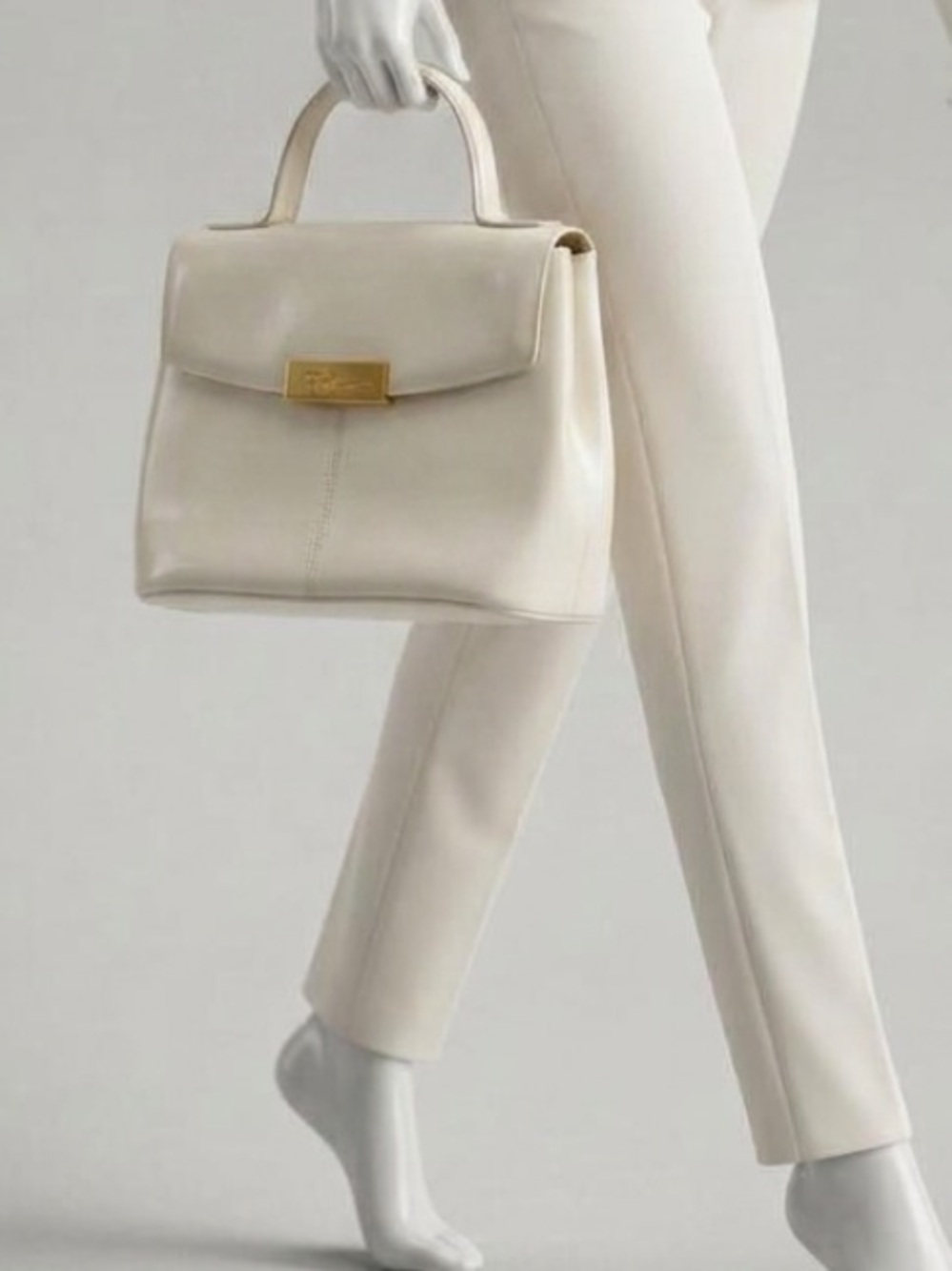 1980s Paloma Picasso Cream and Gold Leather  Purse with handle carry